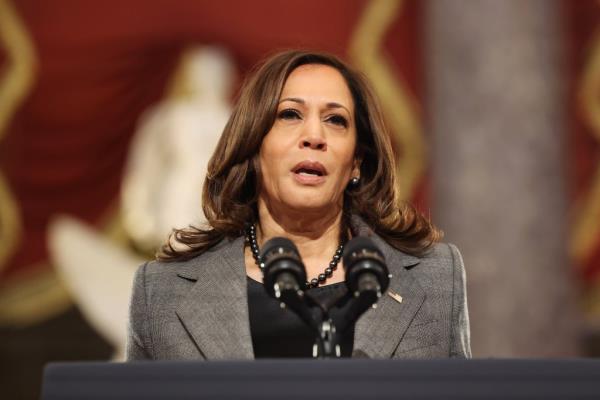 Vice President Kamala Harris was within feet of a "viable" pipe bomb planted outside the Democratic Natio<em></em>nal Committee's headquarters during the Capitol riot on Jan. 6, 2021, a new report claims.